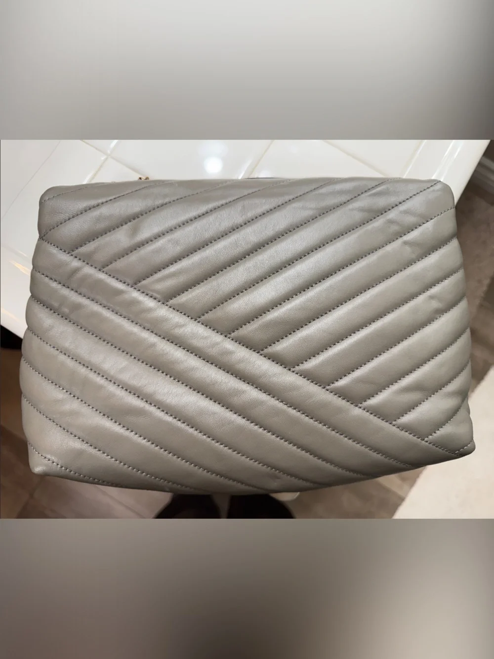 Tory Burch Kira Quilted Chevron Crossbody Bag in Taupe with Gold Hardware